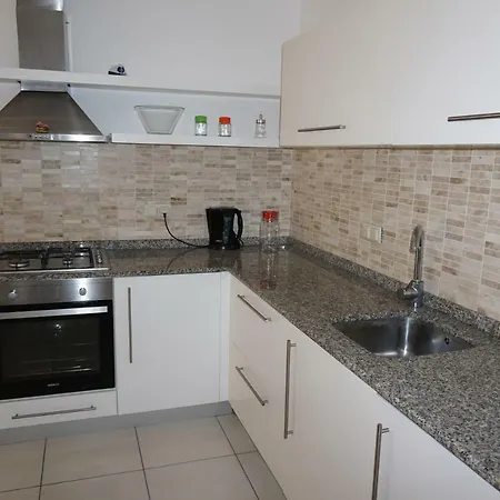 Elegant 2 Bedroom Apartment